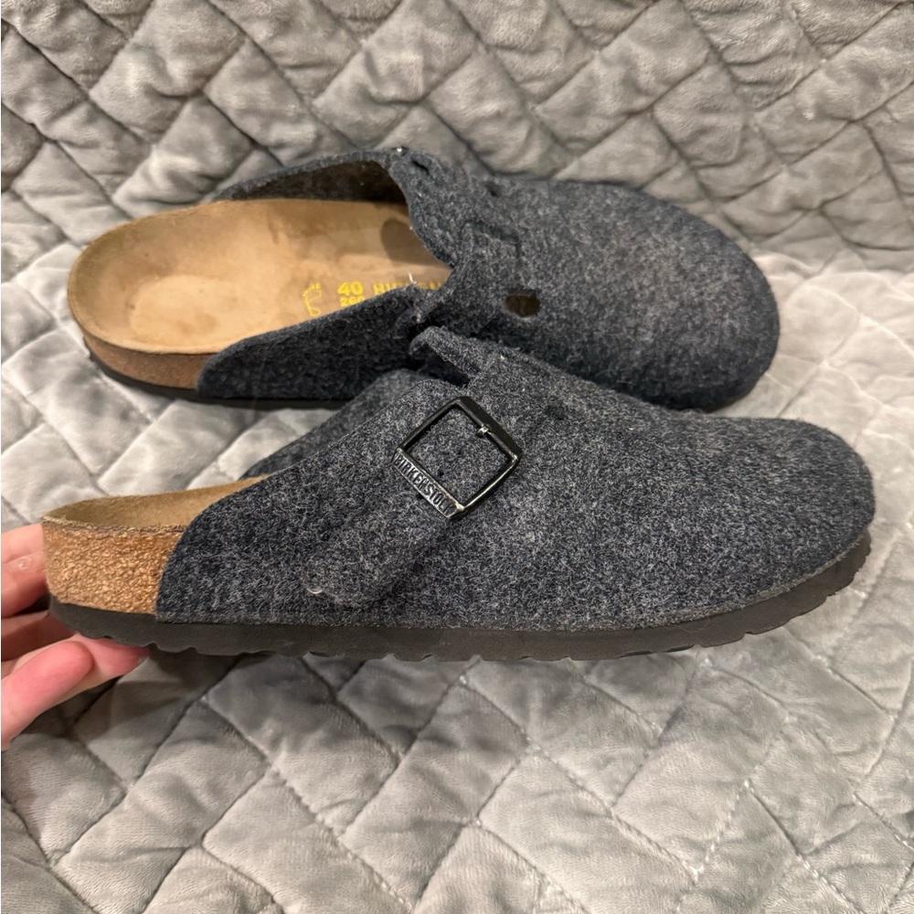 Birkenstock Gray Felt Slip-On Clogs with Buckle - Picture 3 of 6